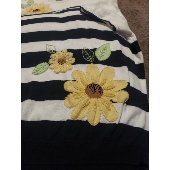 Vintage Alfred Dunner Black& White Stripe Short Sleeve Sweater Beaded Flowers 1X - Picture 2 of 9